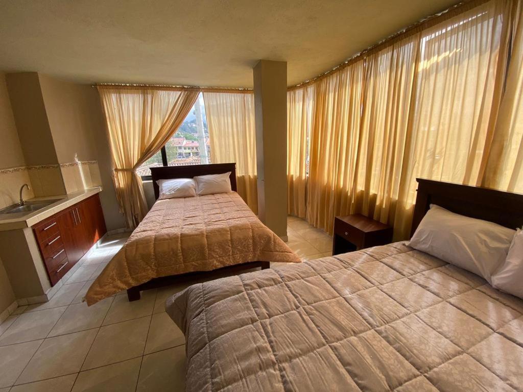 קואנקה Hostal El Paraiso מראה חיצוני תמונה